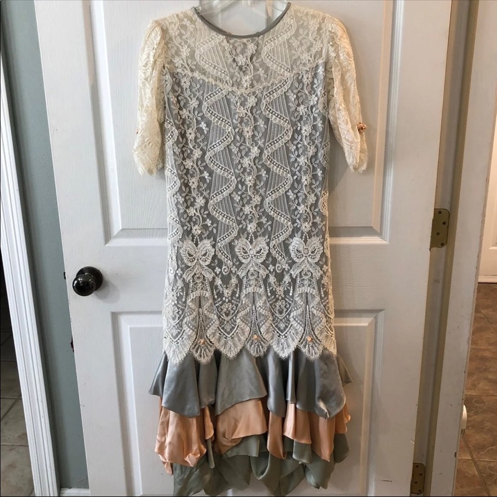 Vintage Carol Peretz collection 30’s style dress